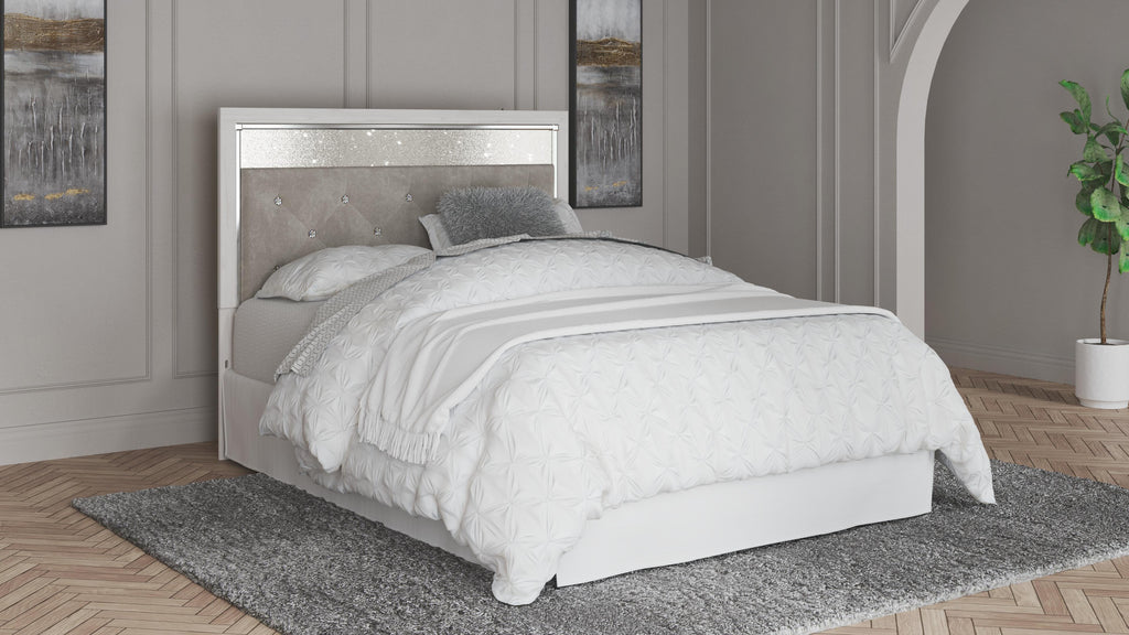 Altyra Queen Panel Bed - image 12