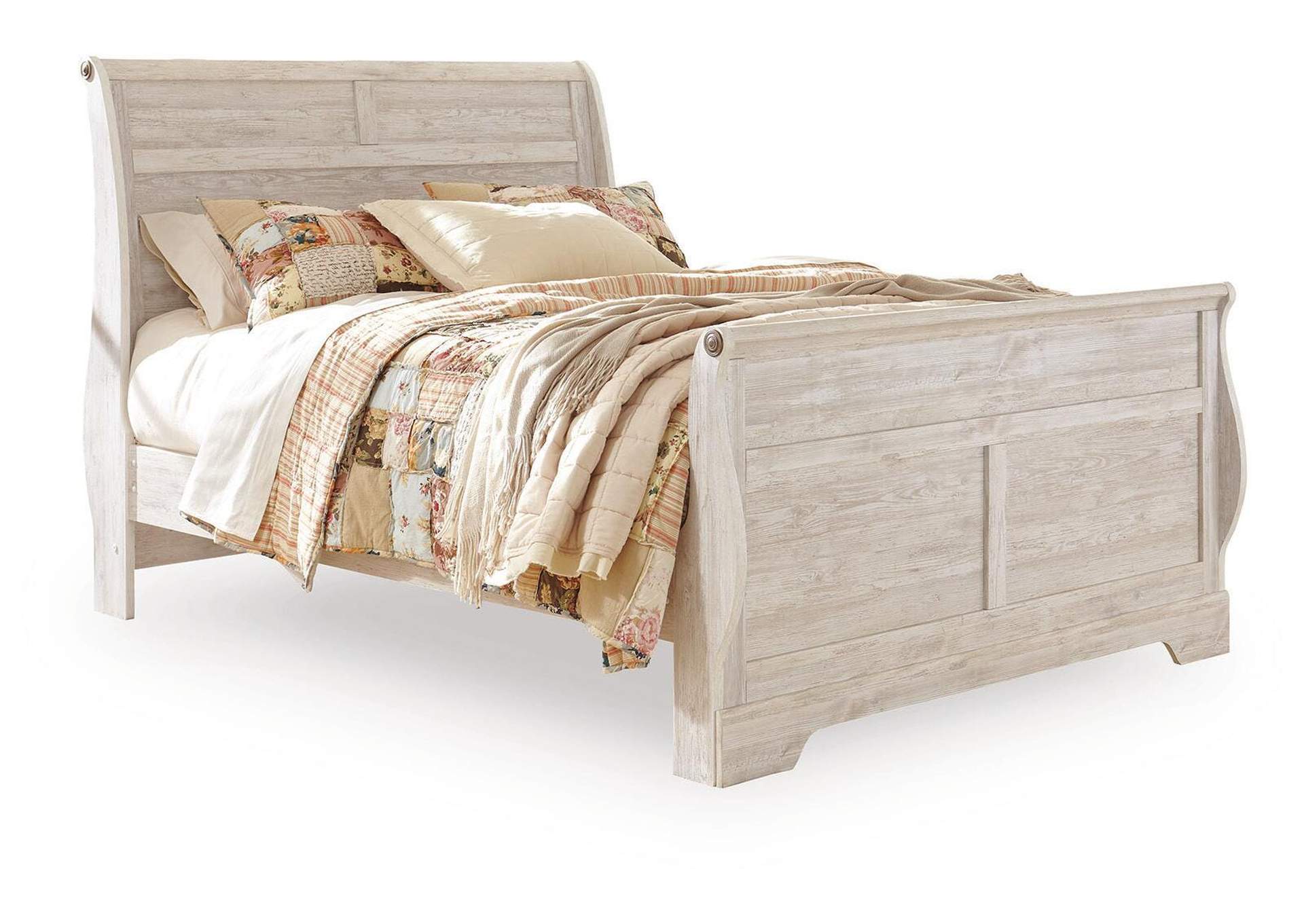 Willowton Queen Sleigh Bed with Mirrored Dresser and Chest