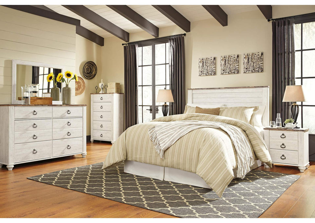 Willowton Queen/Full Panel Headboard Bed with Mirrored Dresser, Chest and Nightstand