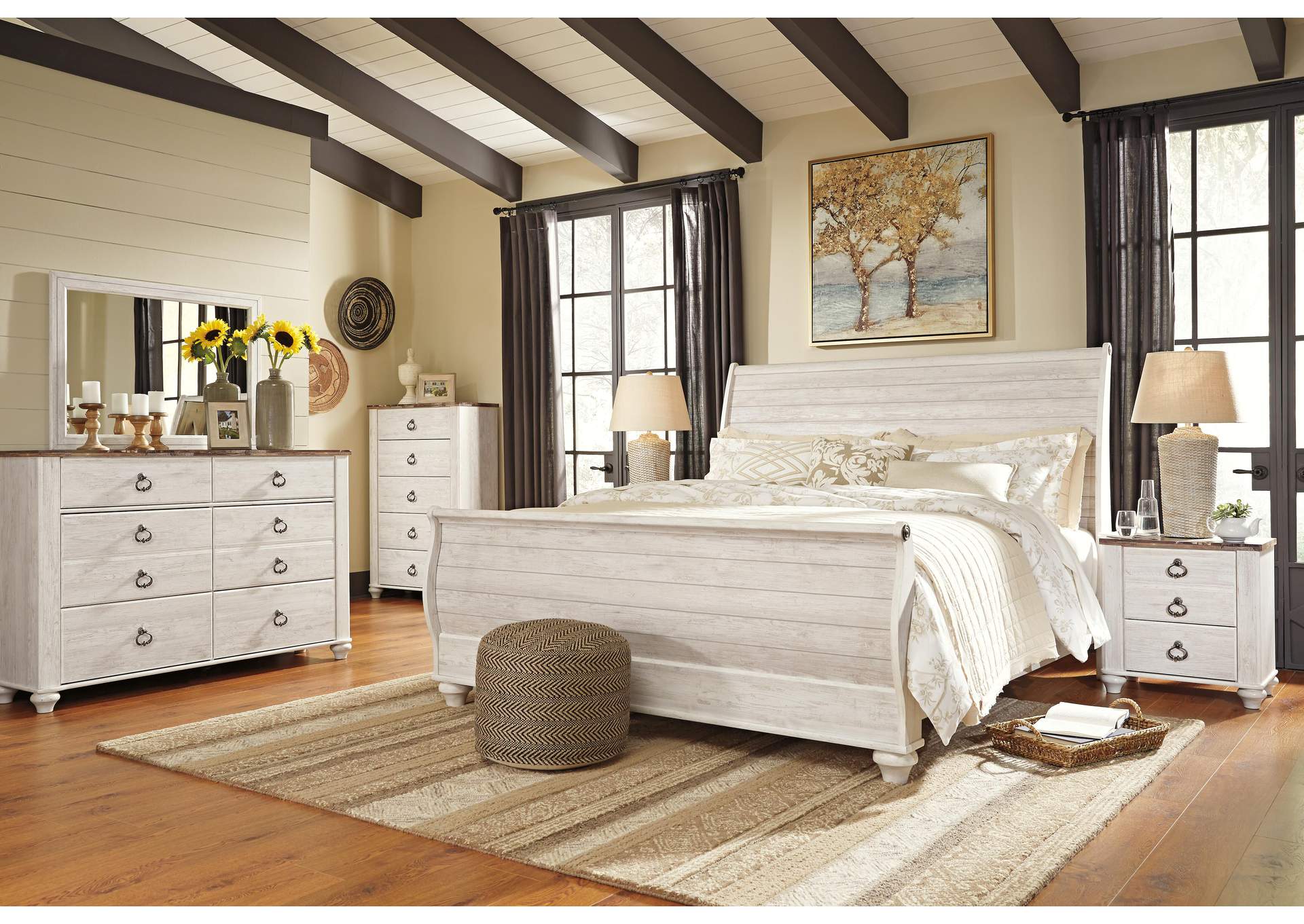 Willowton King Sleigh Bed with Mirrored Dresser, Chest and Nightstand