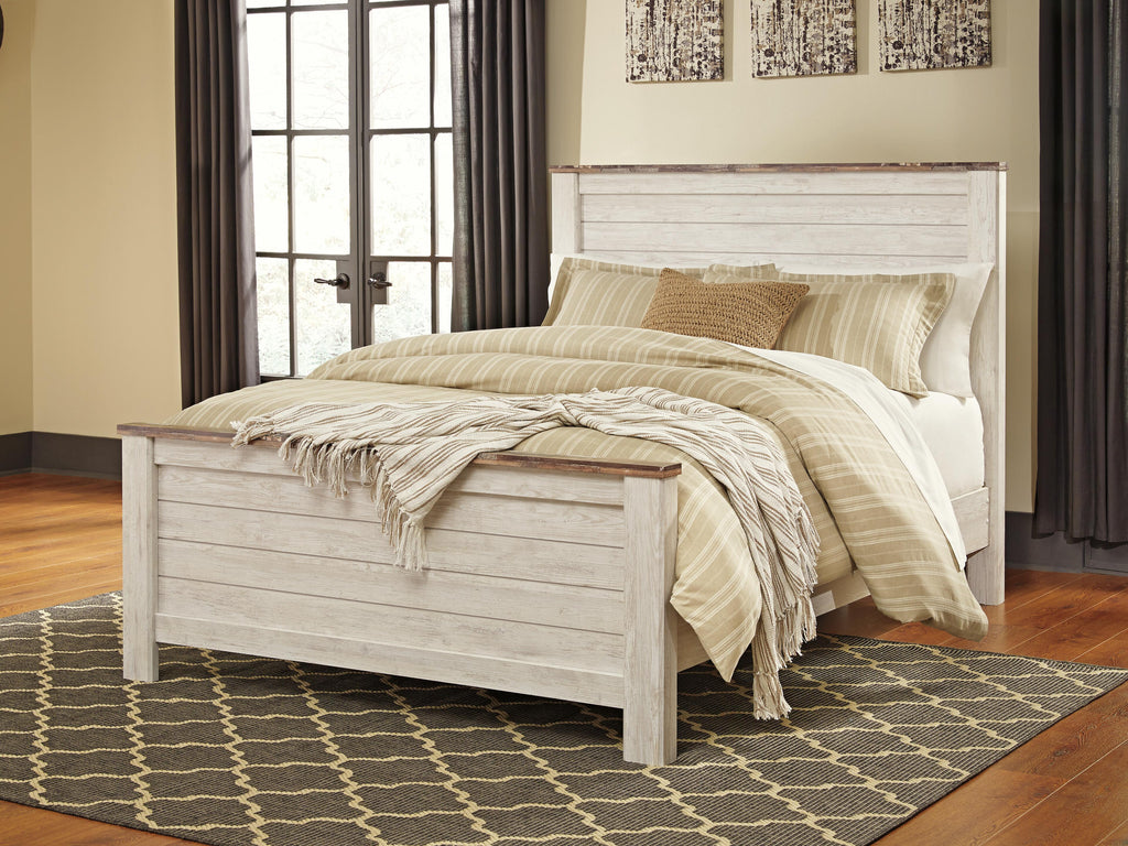 Willowton Queen Panel Bed in Whitewash, lifestyle view