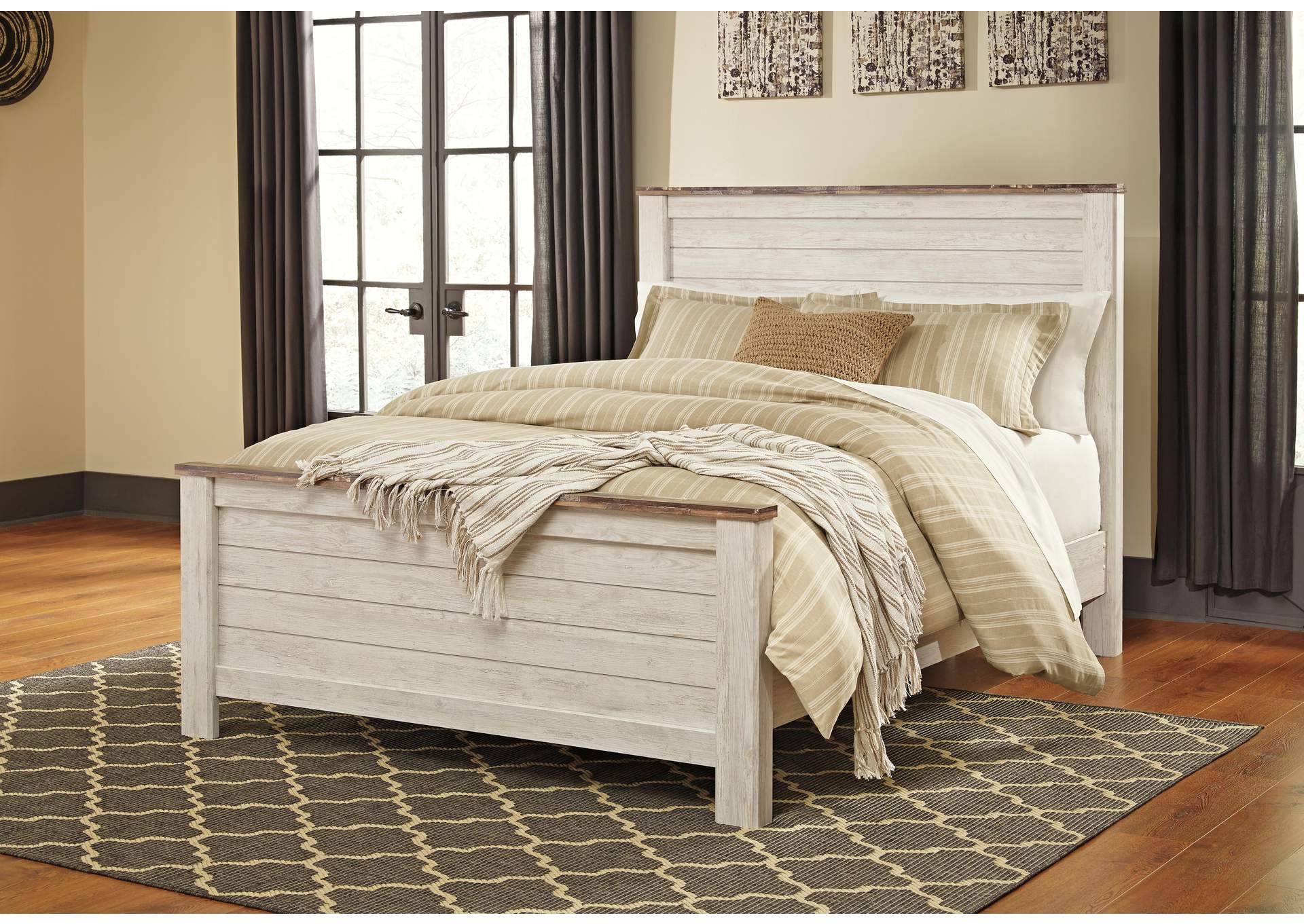Willowton Queen Panel Bed with Dresser and Nightstand