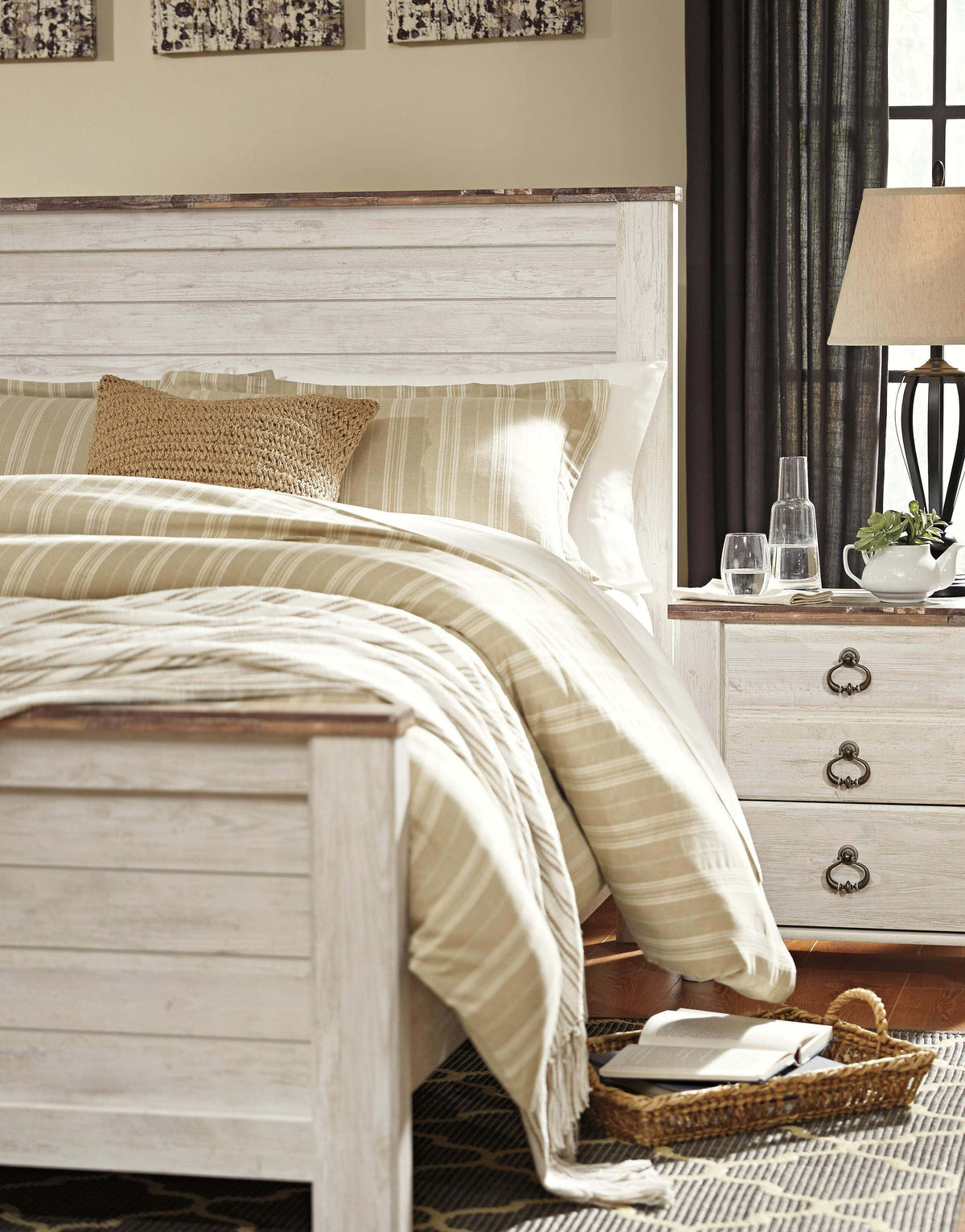 Willowton Queen Panel Bed - image 11
