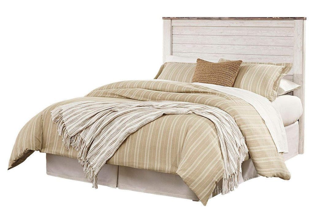 Willowton Queen/Full Panel Headboard Bed with Mirrored Dresser and Chest