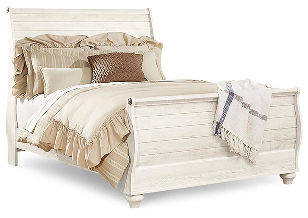 Willowton Queen Sleigh Bed with Mirrored Dresser, Chest and Nightstand