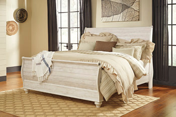 Willowton King Sleigh Bed in Whitewash