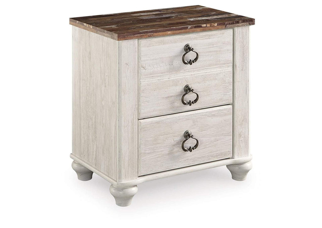 Willowton Queen Panel Bed with Dresser and Nightstand