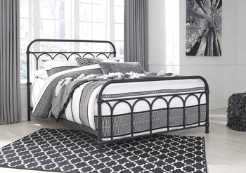 Nashburg Queen Metal Bed in Black