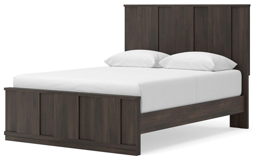 Shaehartin Queen Panel Platform Bed, alternate angle view