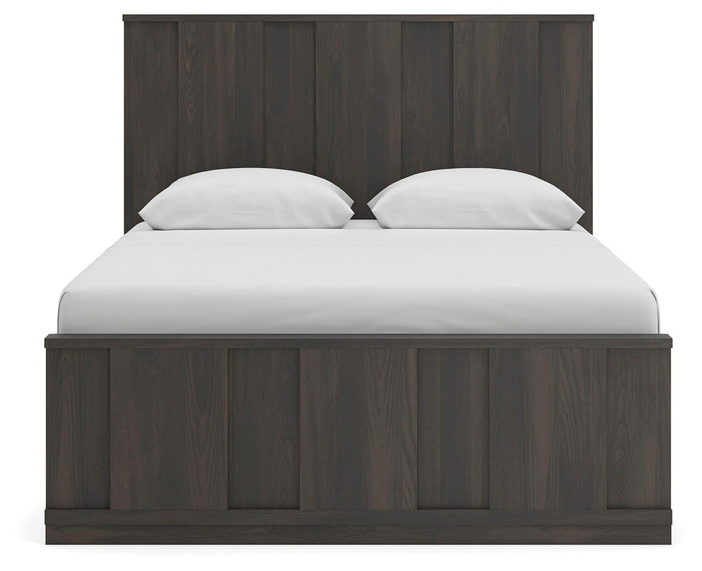 Shaehartin Queen Panel Platform Bed, front view