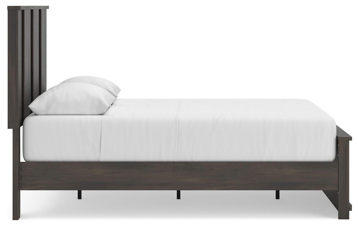 Shaehartin Queen Panel Platform Bed, alternate view 6
