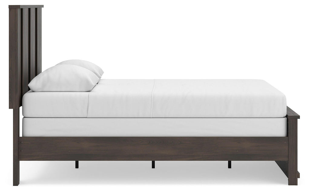 Shaehartin Queen Panel Bed, alternate view 7