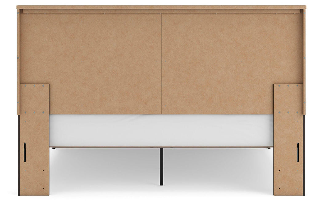 Shaehartin King Panel Platform Bed, back view