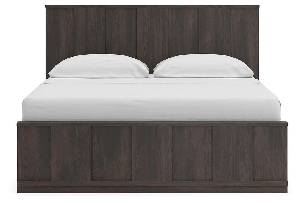 Shaehartin King Panel Bed, front view