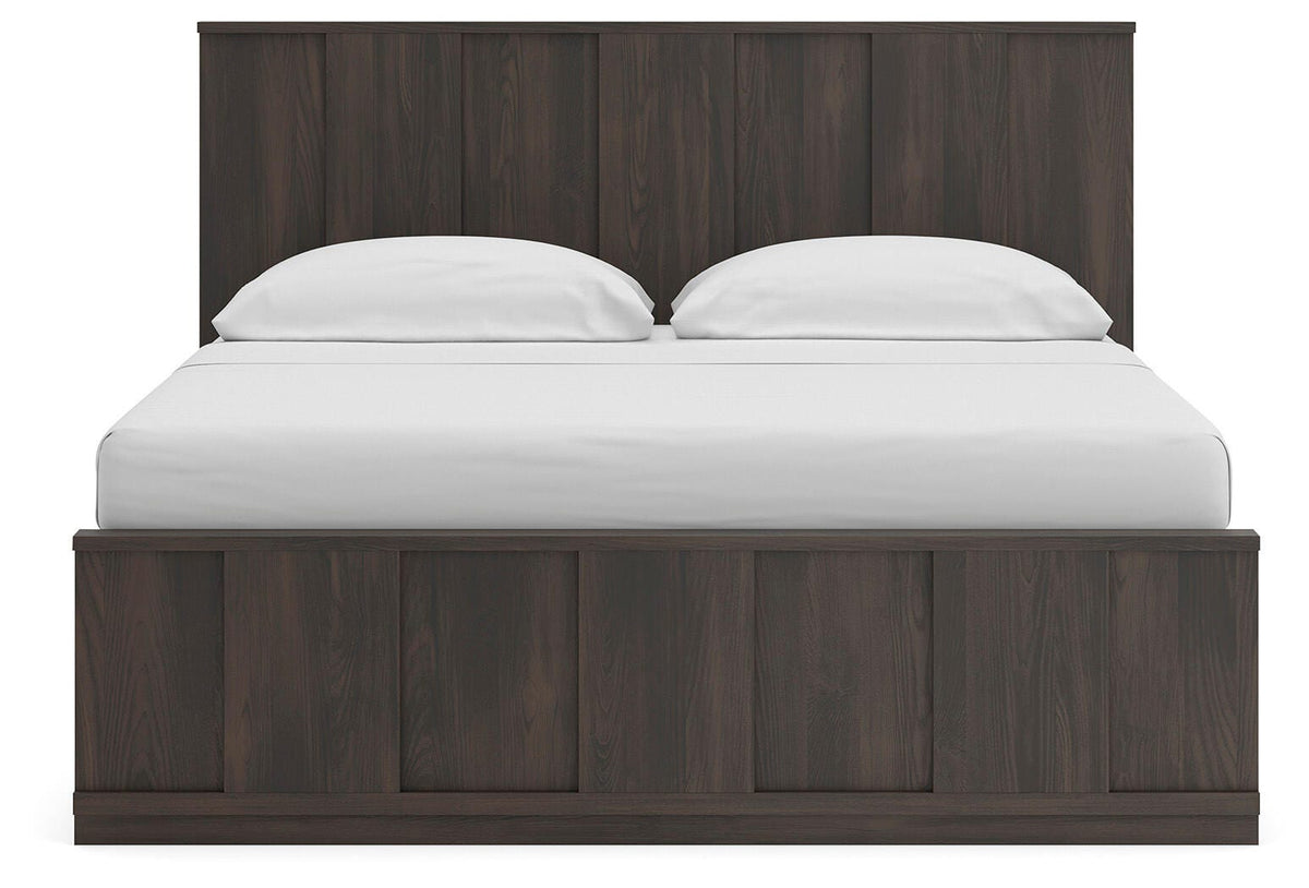 Shaehartin King Panel Bed, front view