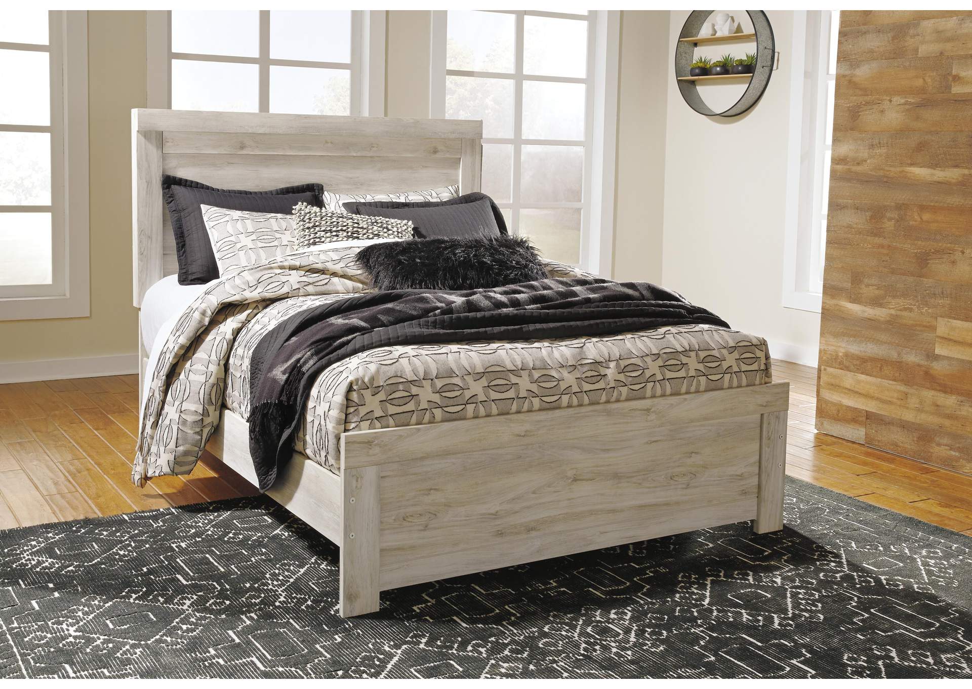Bellaby King Panel Bed with Mirrored Dresser
