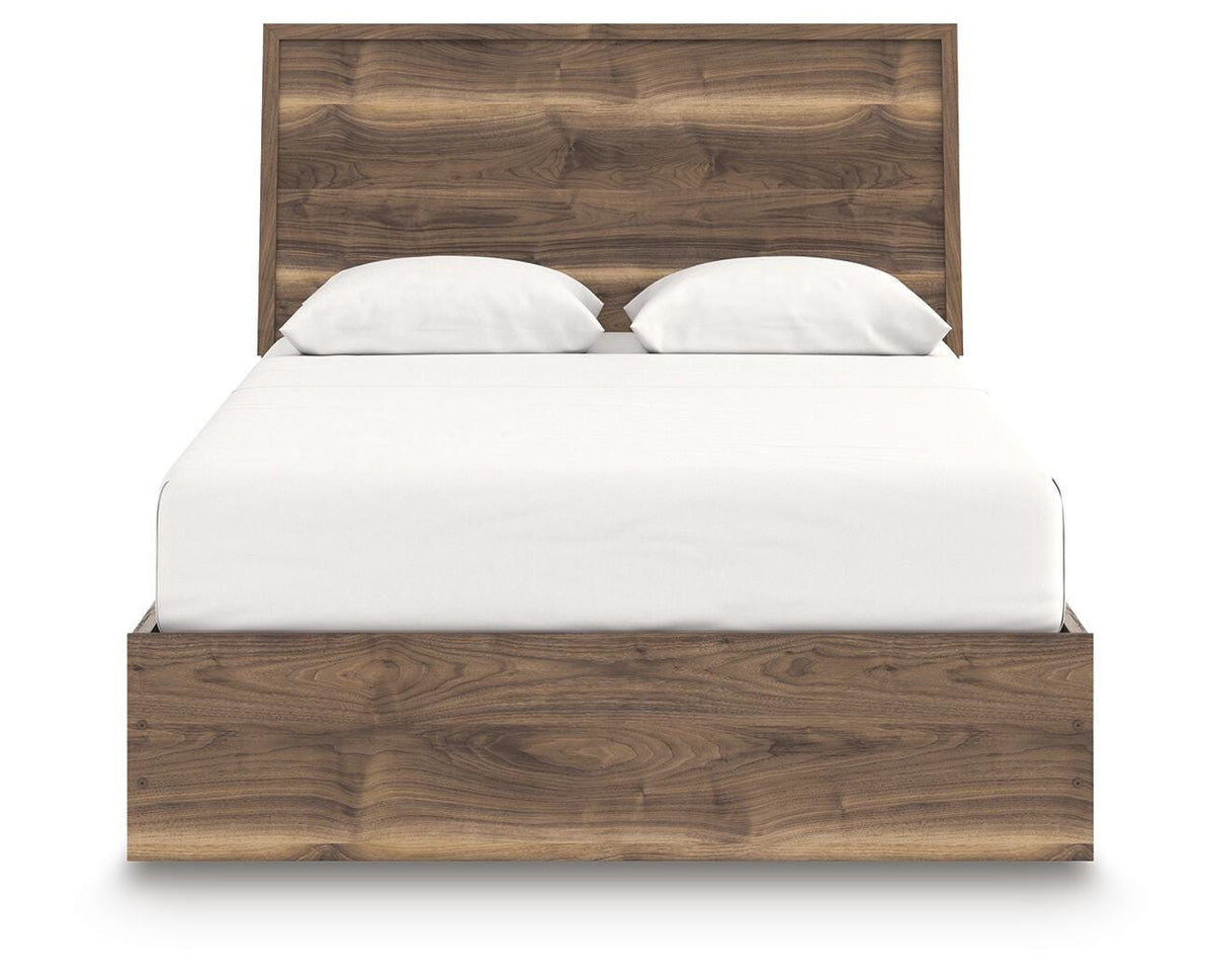 Chirason Queen Panel Bed in Brown, front view