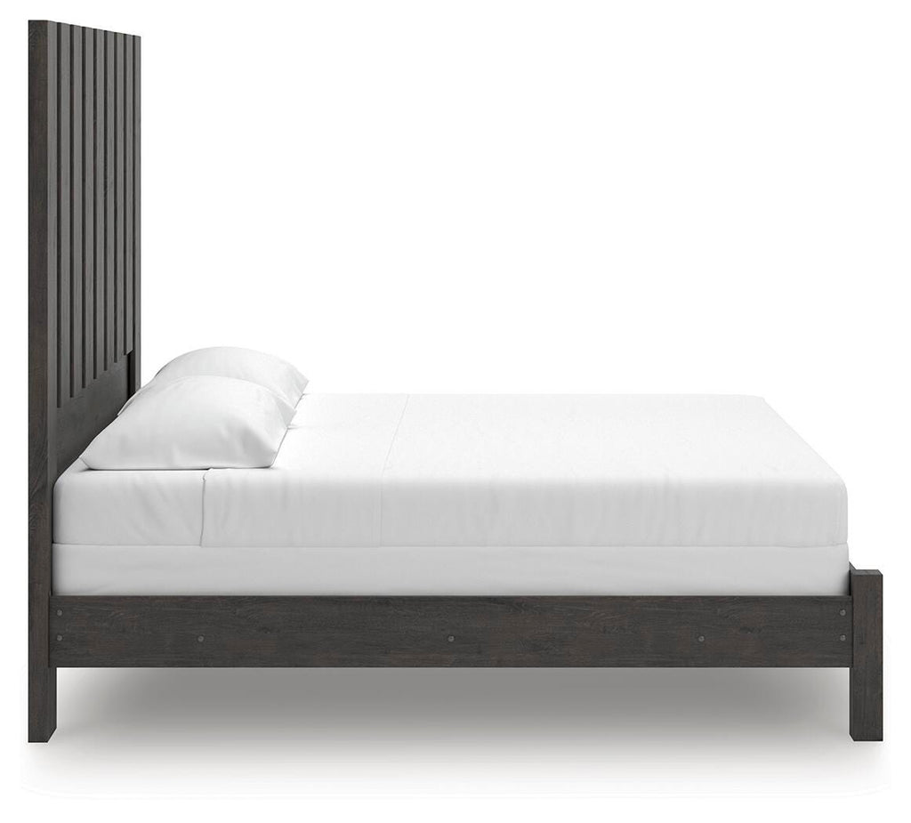 Fraluna King Panel Bed in Charcoal, side view