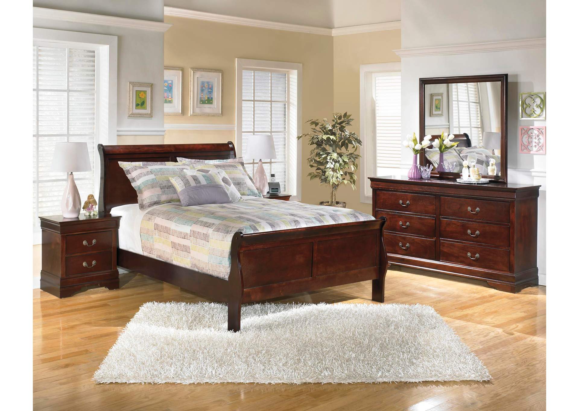 Alisdair Full Sleigh Bed with Chime 8" Memory Foam Mattress in a Box