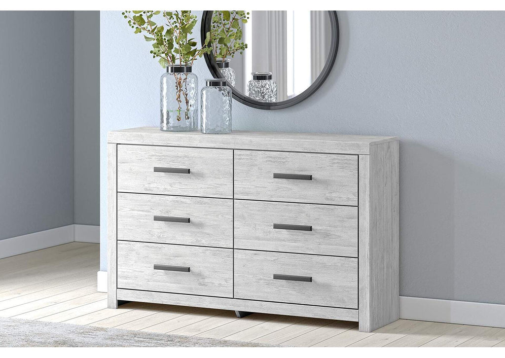 Cayboni King Panel Bed with Dresser