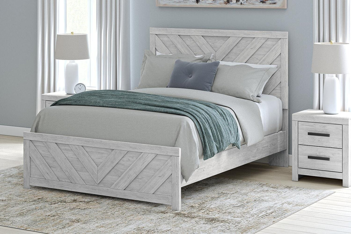 Cayboni Queen Panel Bed in Whitewash, alternate view 2