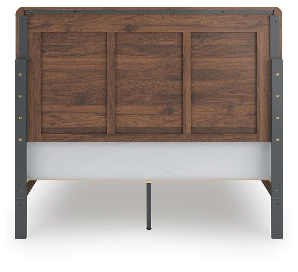 Fortlorn Queen Panel Bed in Walnut Brown, back view