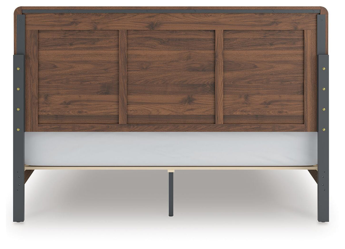 Fortlorn King Panel Bed in Walnut Brown, back view