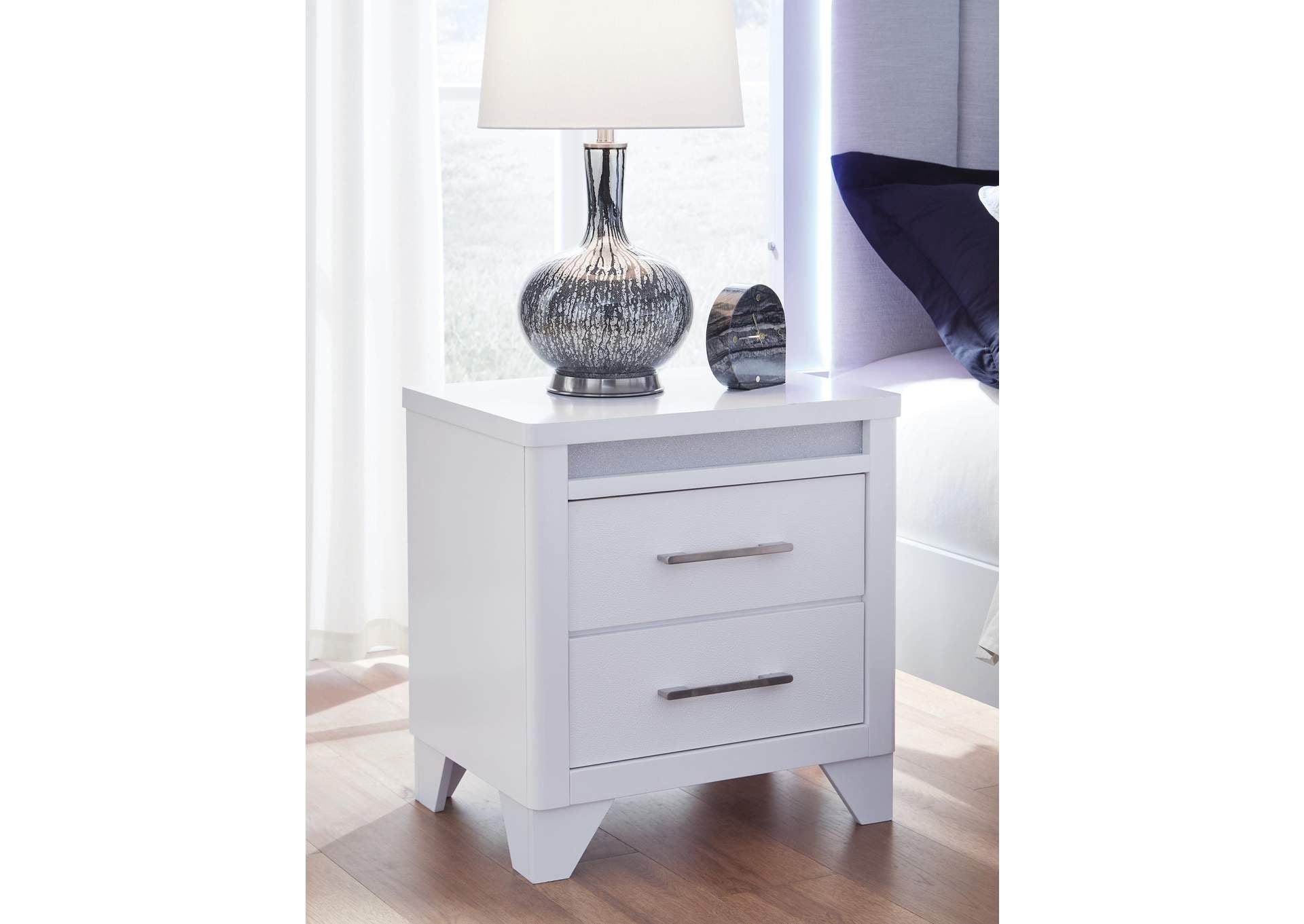 Jarlee Nightstand