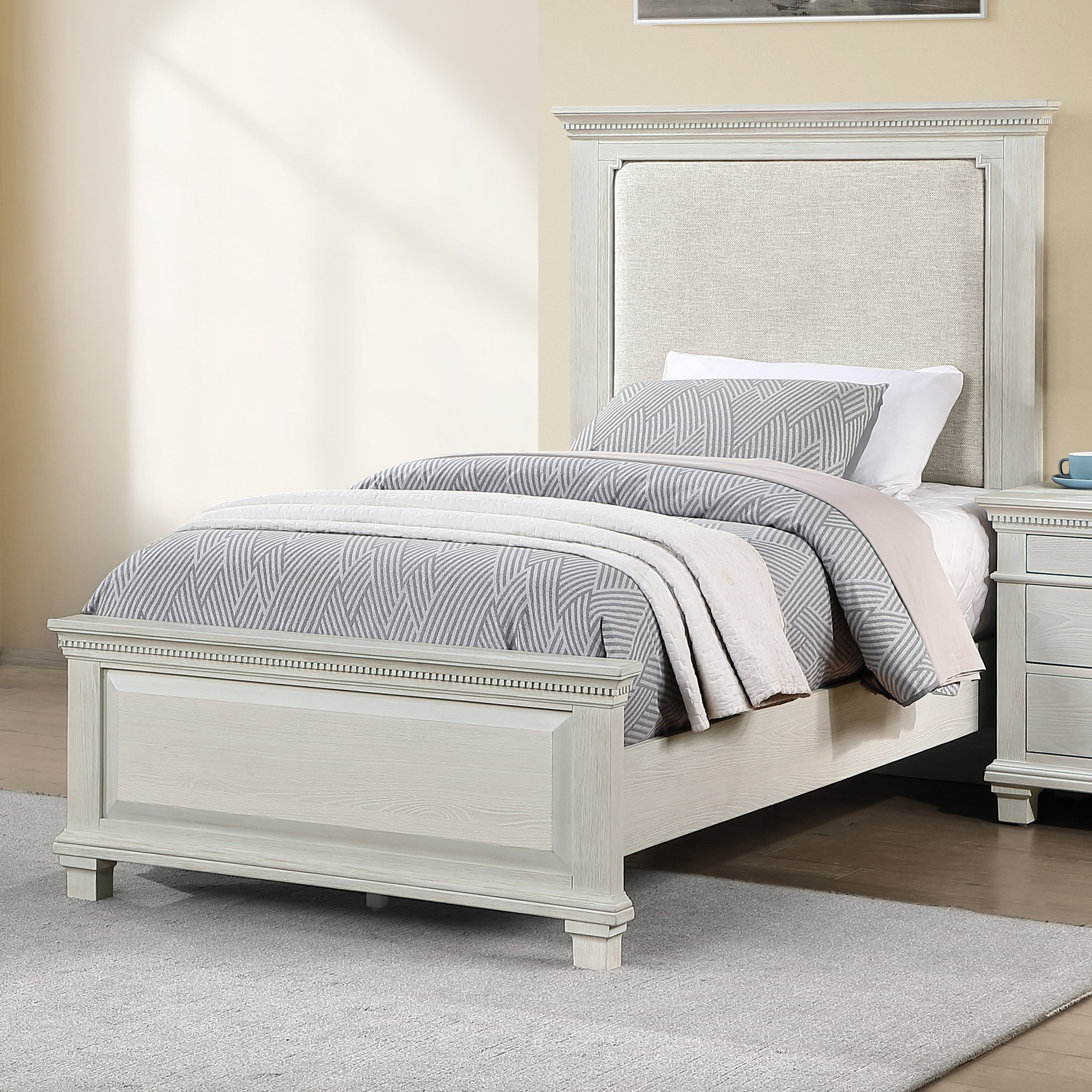 Silver Sands Panel Twin Bed - Gray