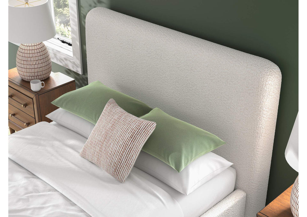 Brintstreet Queen Upholstered Bed detail