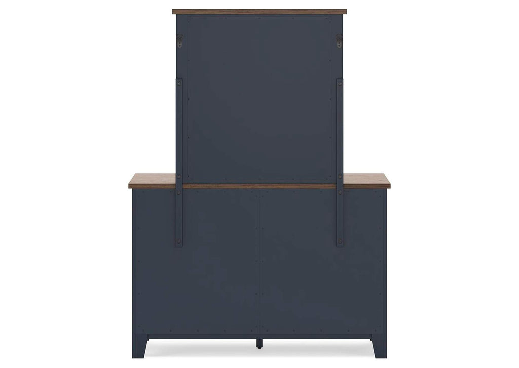 Landocken Full Panel Bed, Dresser, Mirror, Chest and 2 Nightstands