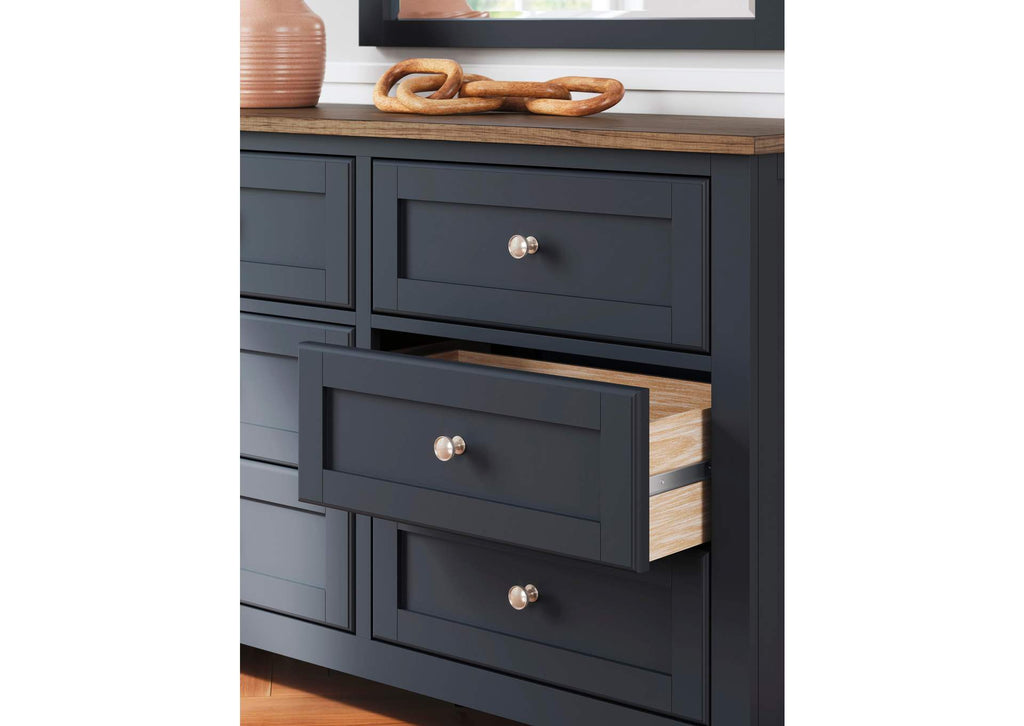 Landocken Queen Panel Headboard, Dresser, Mirror, Chest and 2 Nightstands detail