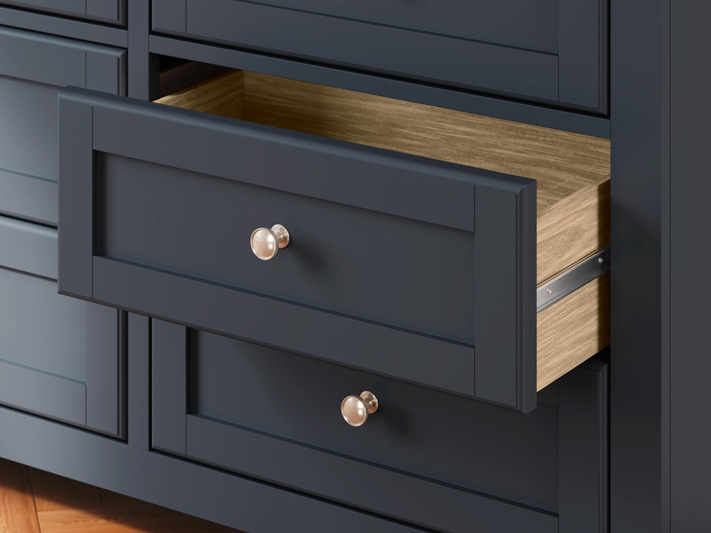 Landocken Dresser in Brown/Blue, detail view