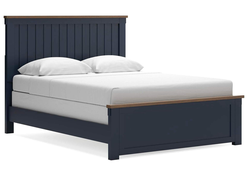 Landocken Queen Panel Bed with Mirrored Dresser and Chest angled view