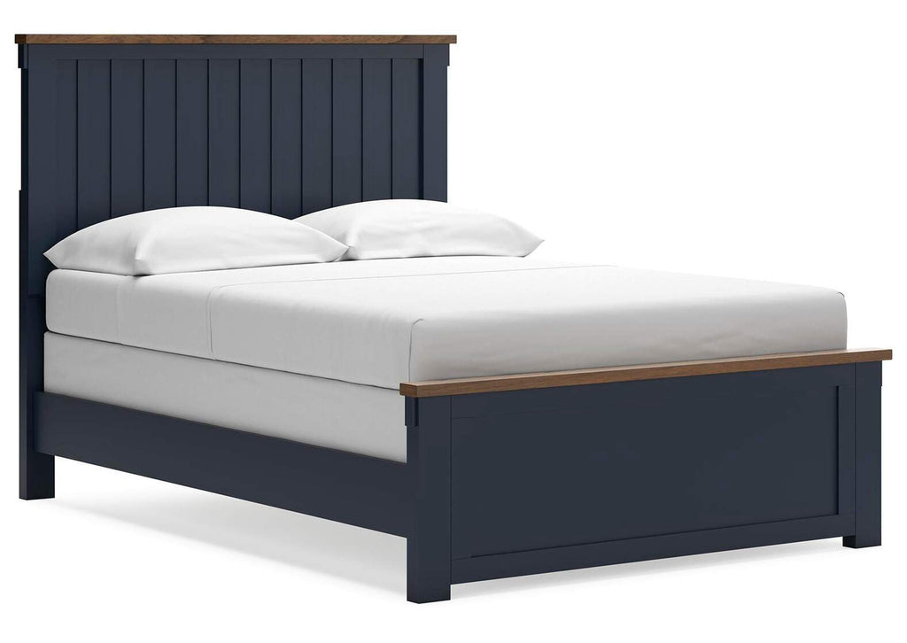 Landocken Full Panel Bed and Dresser angled view