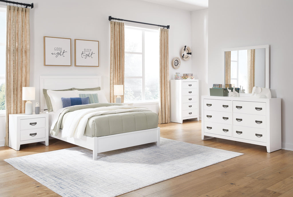 Binterglen Full Panel Bed in White, alternate view 9
