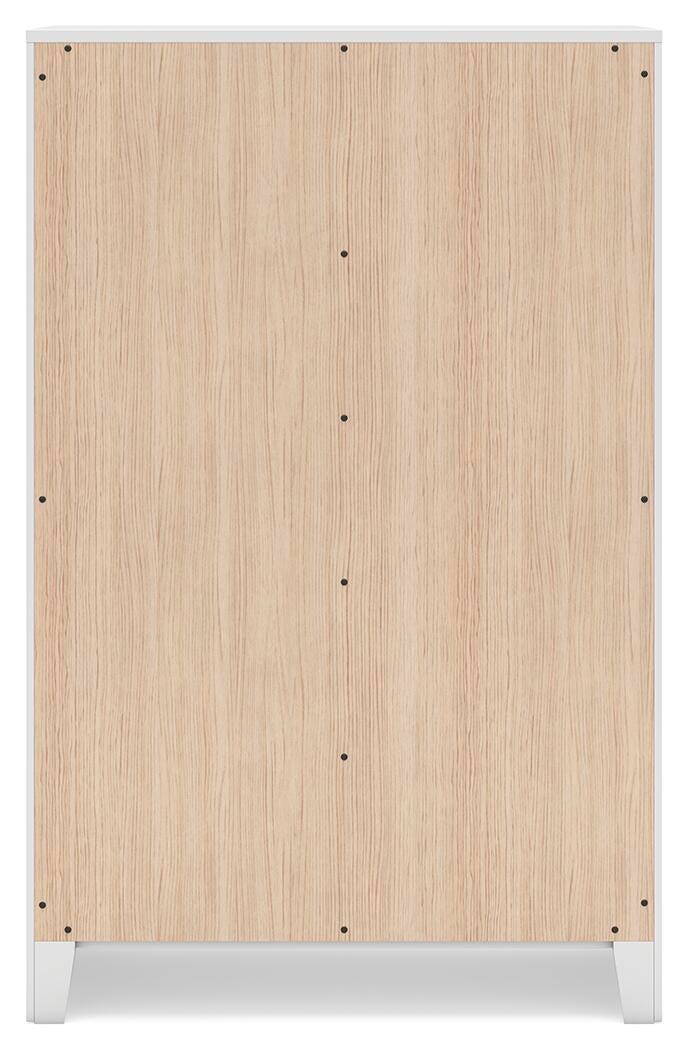 Binterglen Chest of Drawers in White, back view