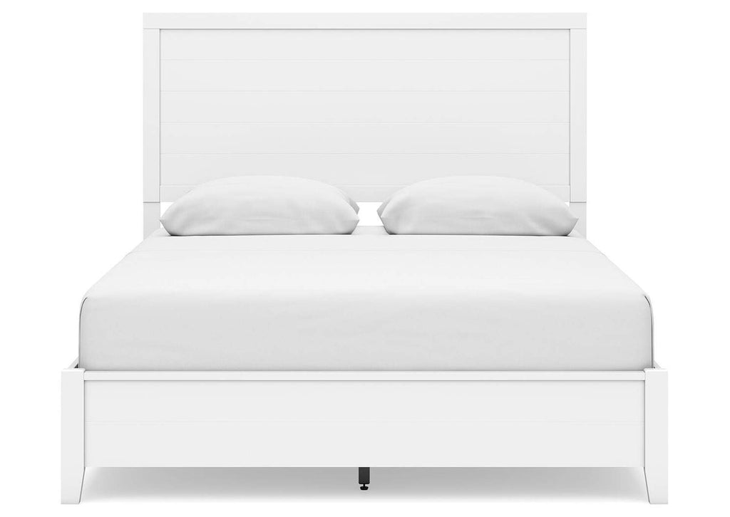 Binterglen California King Panel Bed with Dresser