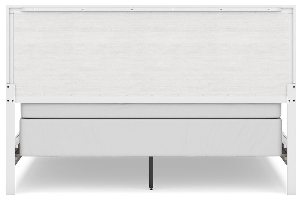 Binterglen California King Panel Bed in White, back view