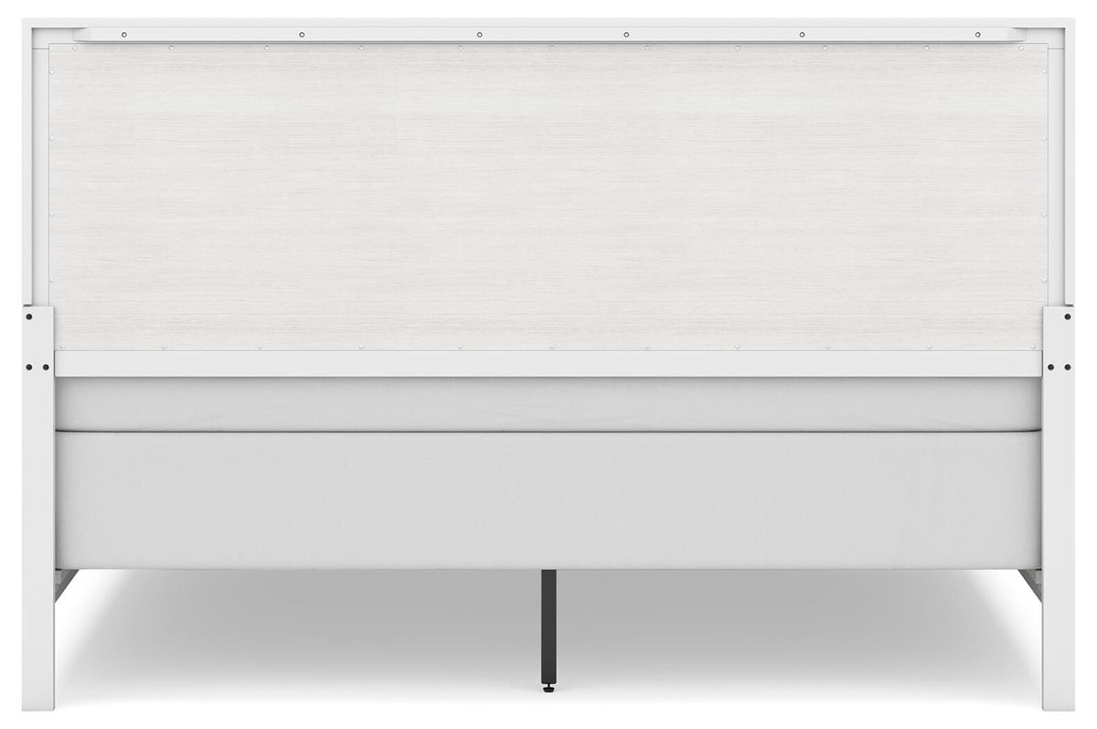 Binterglen King Panel Bed in White, back view