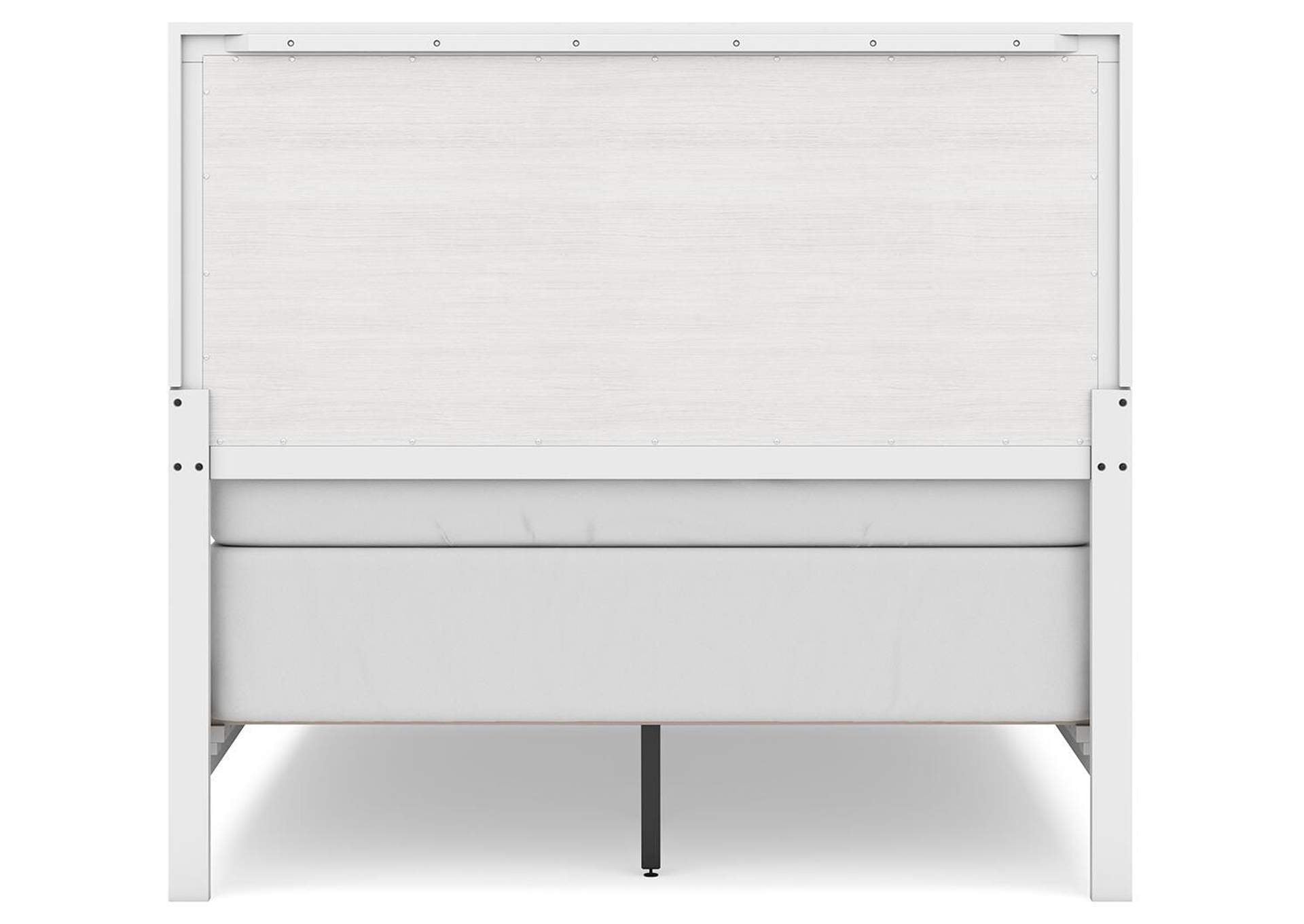 Binterglen Full Panel Bed with Nightstand