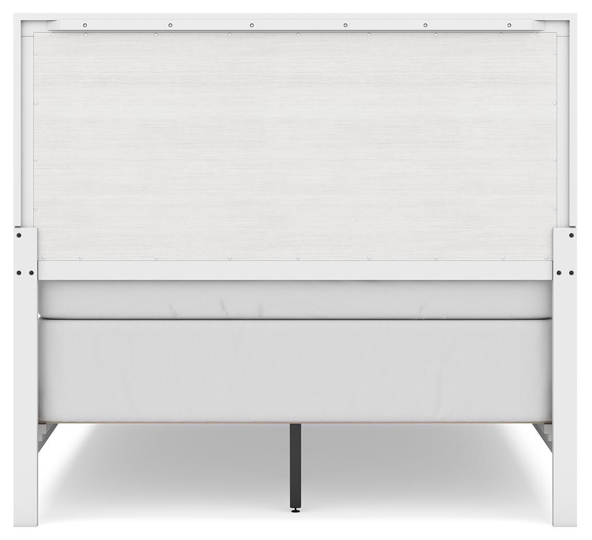 Binterglen Full Panel Bed in White, back view