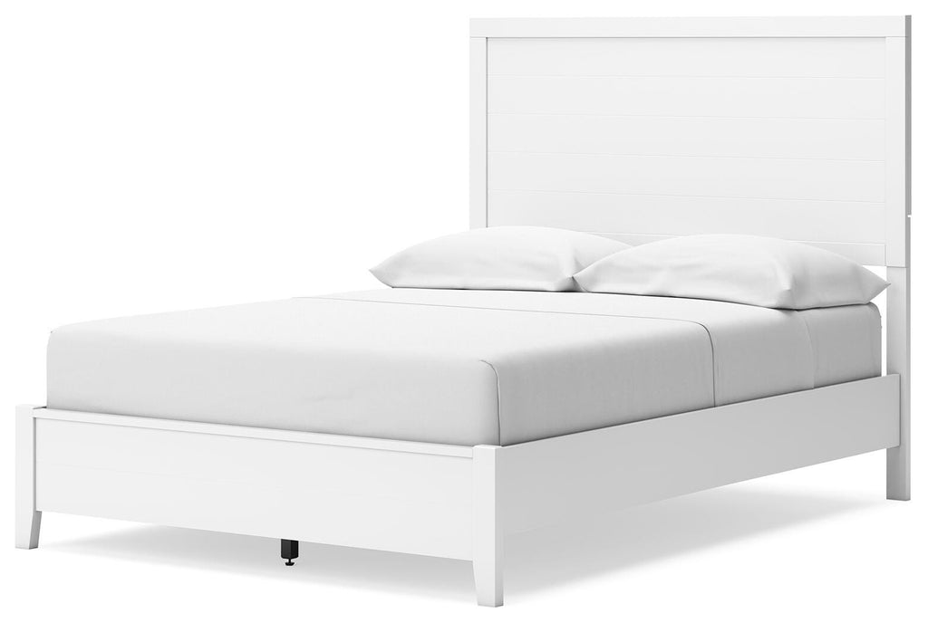Binterglen Full Panel Bed in White, angle view