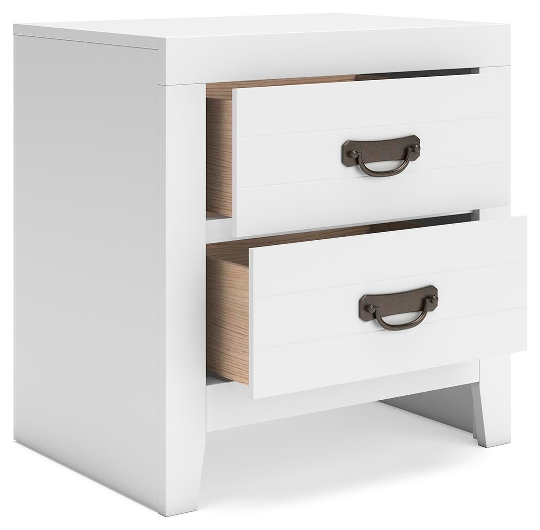 Binterglen Nightstand in White, open view