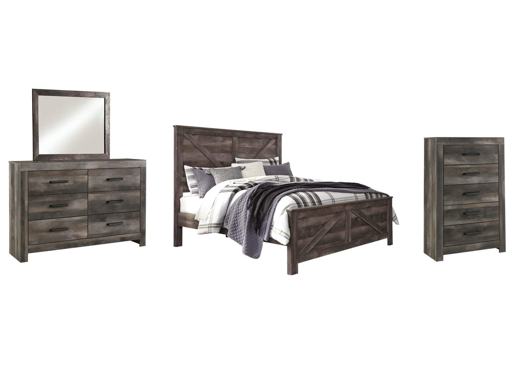 Wynnlow King Crossbuck Panel Bed with Mirrored Dresser and Chest