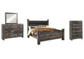 Wynnlow King Poster Bed with Mirrored Dresser and Chest