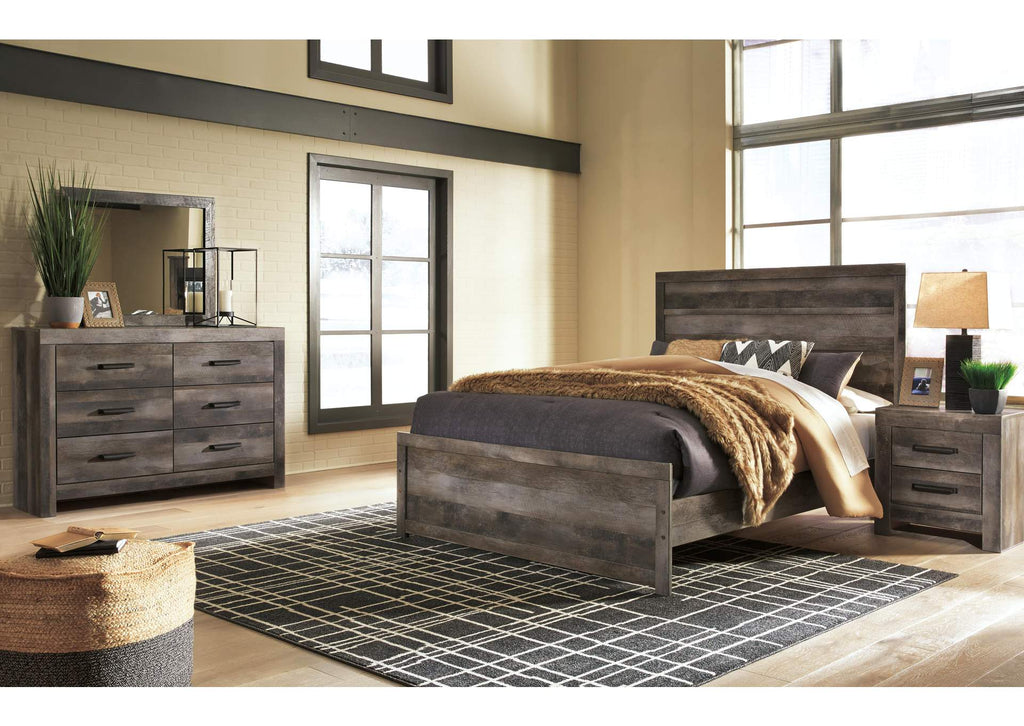 Wynnlow Queen Panel Bed with Mirrored Dresser and 2 Nightstands