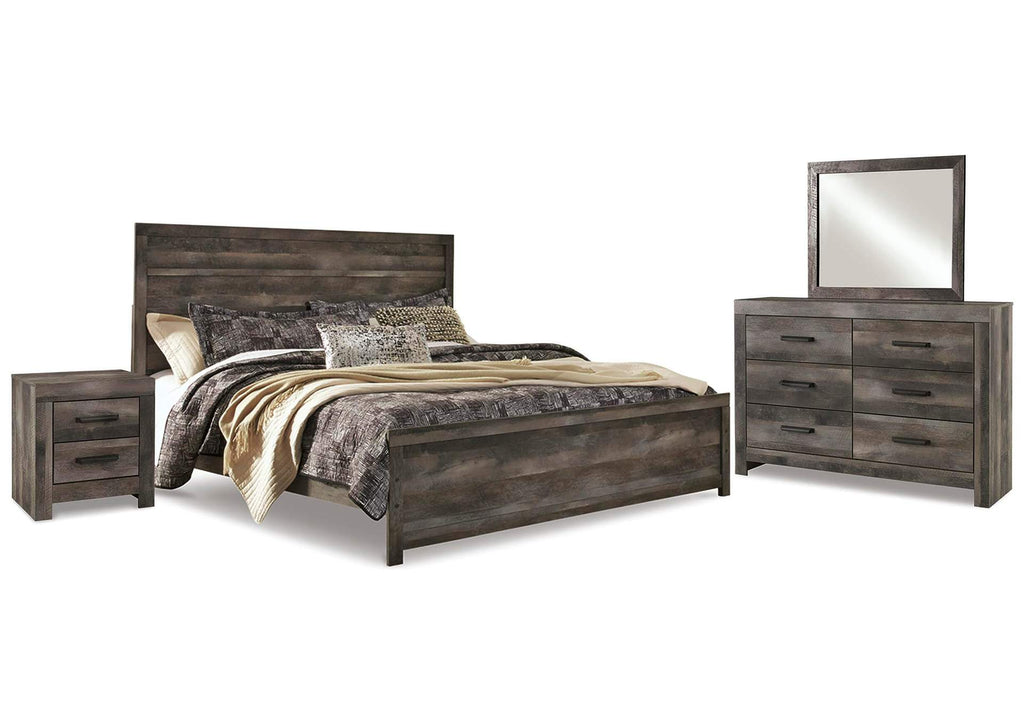 Wynnlow King Panel Bed with Mirrored Dresser and Nightstand