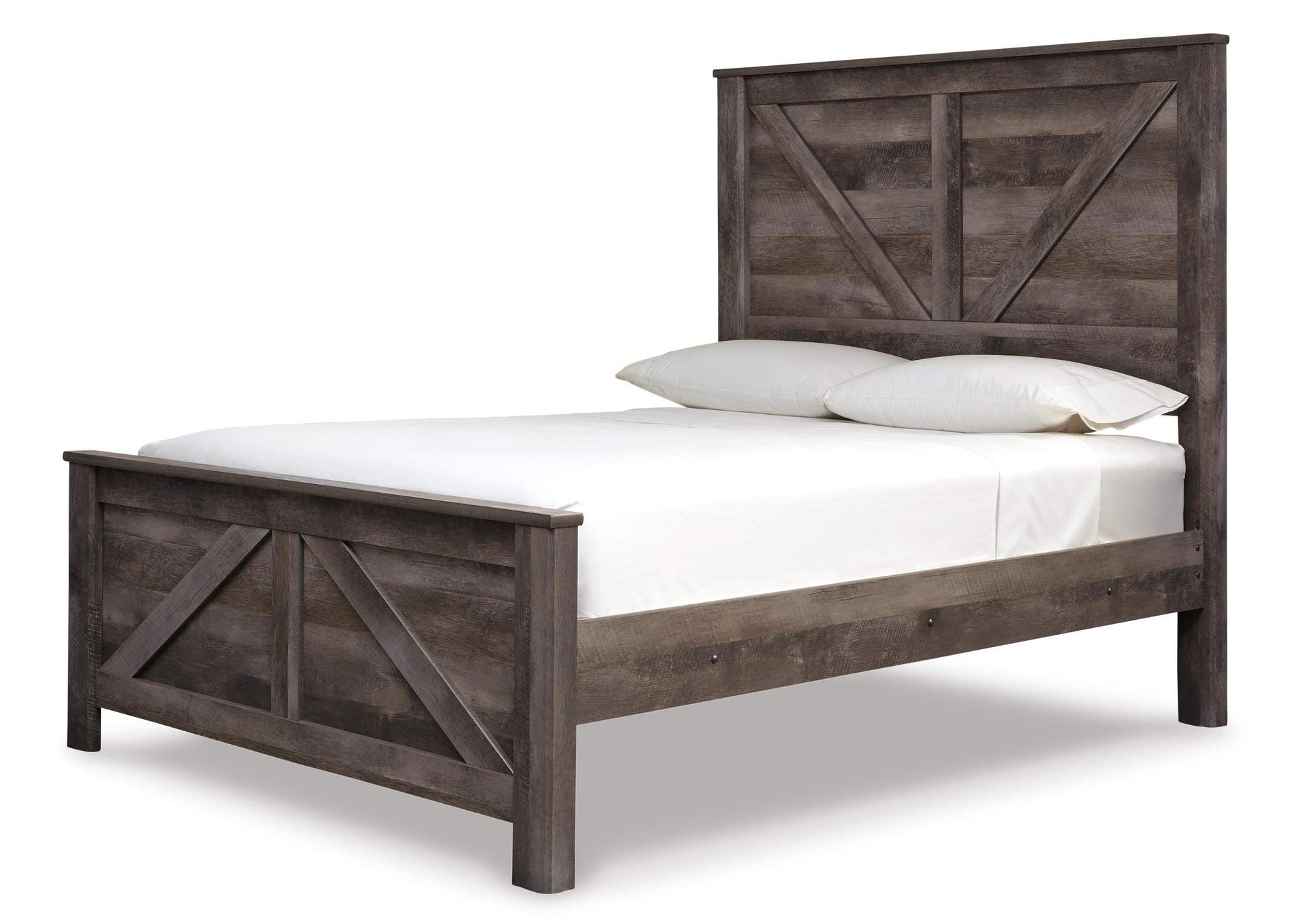 Wynnlow Queen Crossbuck Panel Bed angled view