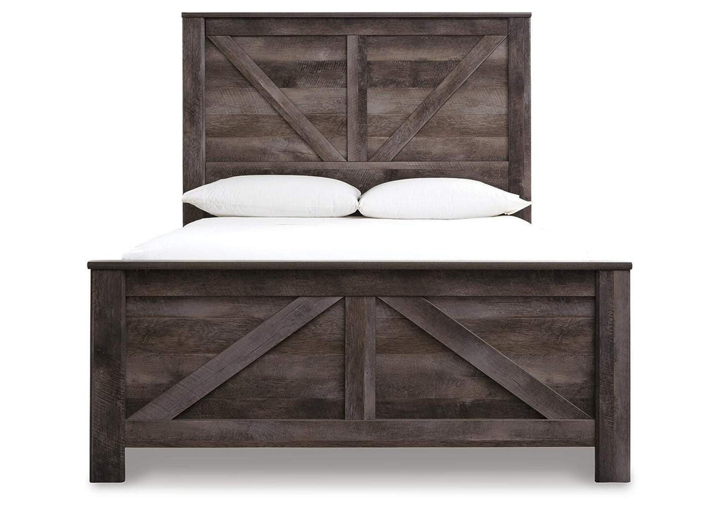 Wynnlow Queen Crossbuck Panel Bed with Mirrored Dresser, Chest and 2 Nightstands